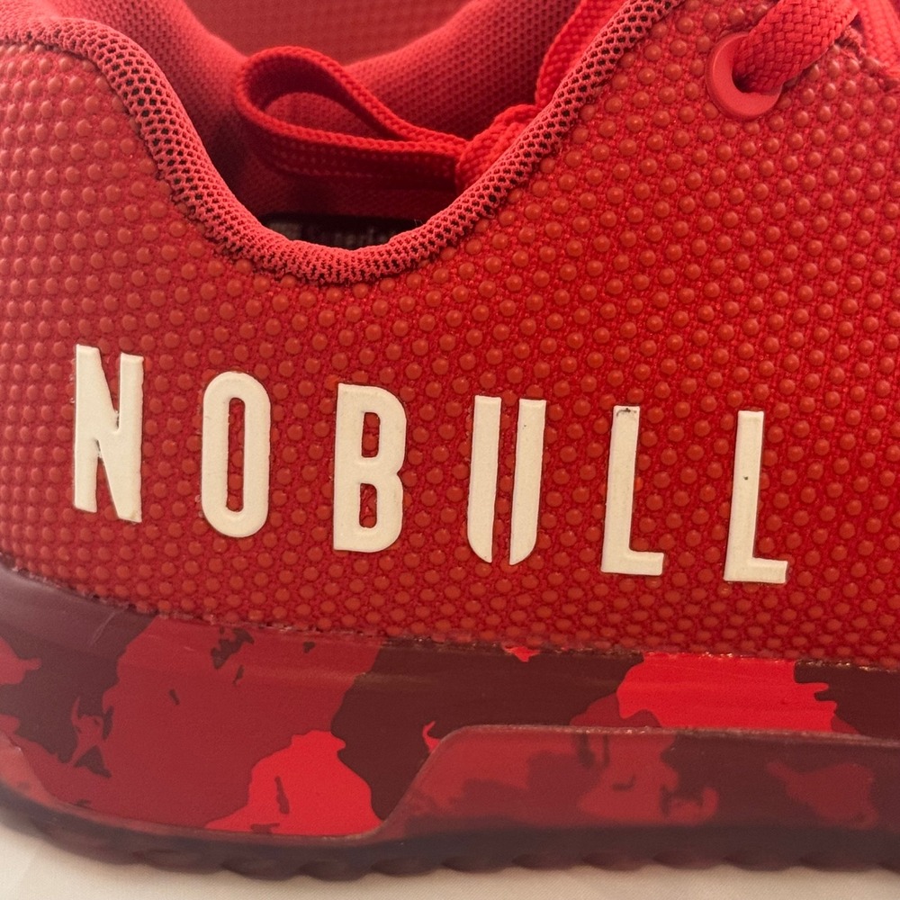 NOBULL SuperFabric Trainers Tia-Clair Toomey Red Camo Womens 8.5 Mens 7